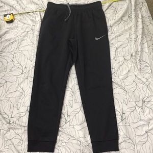 Nike thermal fit pro trainer pants